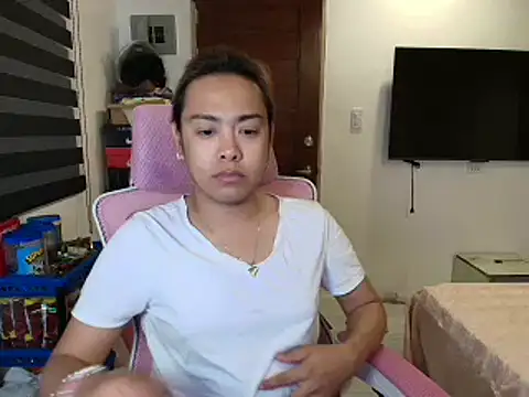 Your PrettyGirlxxx online show from March 10, 2026, 10:52 am