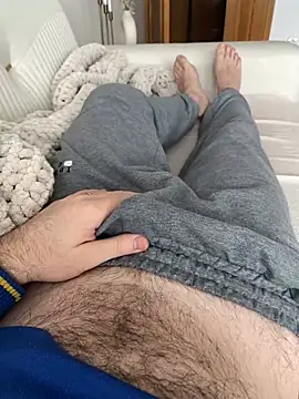 Snapshot of okanist chatting on February 22, 2025, 7:45 am okanist online show from February 22, 2025, 7:45 am