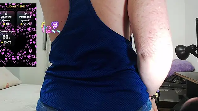 Kittywhiteass online show from March 20, 2026, 3:07 am