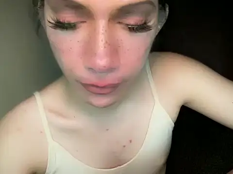 Snapshot of QUEEN_LILITH chatting on February 20, 2025, 10:16 am QUEEN LILITH online show from February 20, 2025, 10:16 am