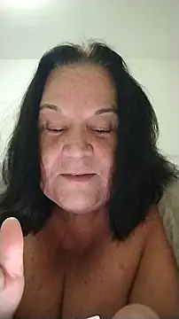 Yaya Mineira online show from June 7, 2026, 1:22 am