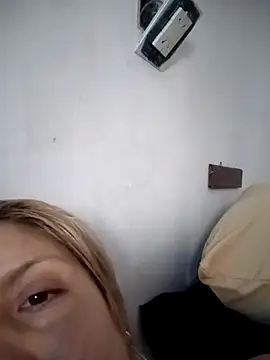 La pauli latina online show from June 8, 2026, 2:01 am