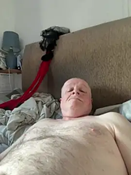 Snapshot of locallad88 chatting on February 28, 2026, 4:39 pm locallad88 online show from February 28, 2026, 4:39 pm