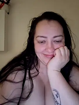 mihaelaa online show from November 14, 2025, 5:55 am