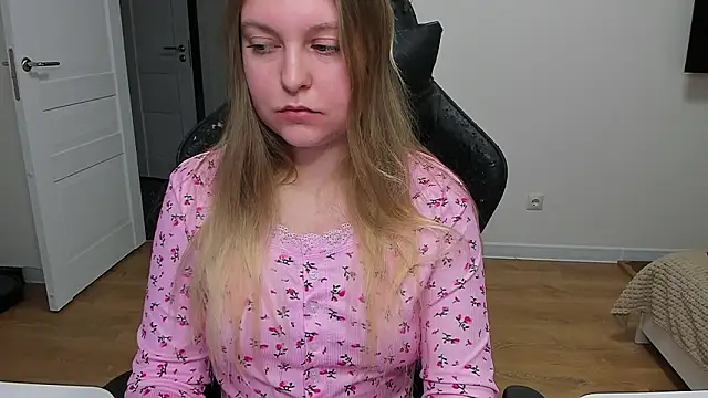 Snapshot of stacy_miracle chatting on March 3, 2026, 6:04 pm stacy miracle online show from March 3, 2026, 6:04 pm