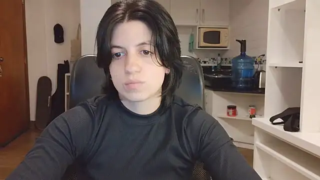 kyslrana online show from July 19, 2026, 12:52 am
