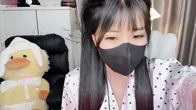 Snapshot of Mya_Lee chatting on January 18, 2025, 2:23 pm Mya Lee online show from January 18, 2025, 2:23 pm