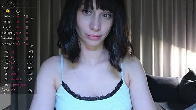 Alice Wonders online show from November 30, 2025, 9:15 pm