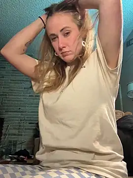 ClumsyLink online show from January 15, 2026, 7:45 am