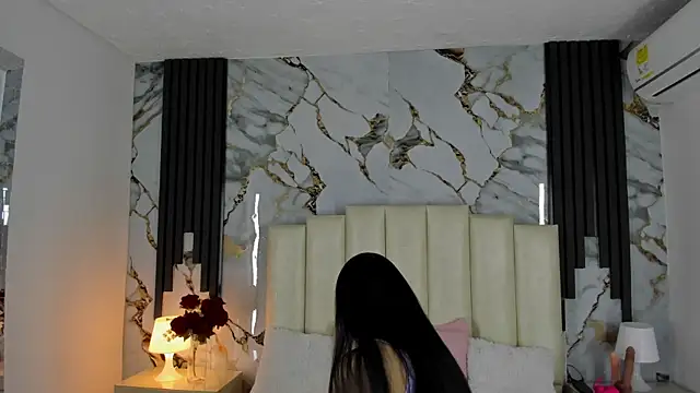 Snapshot of lulumars chatting on February 18, 2025, 4:04 am lulumars online show from February 18, 2025, 4:04 am