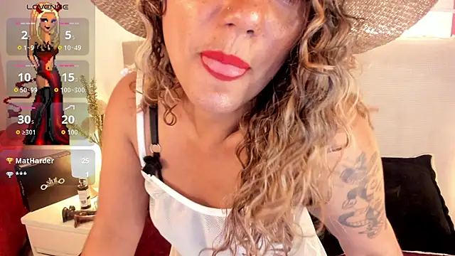 Snapshot of Sofii_Diaz chatting on December 4, 2025, 7:13 pm Sofii Diaz online show from December 4, 2025, 7:13 pm