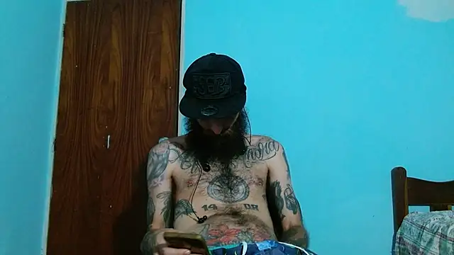 Snapshot of Tatted21xxx chatting on March 6, 2025, 11:09 pm Tatted21xxx online show from March 6, 2025, 11:09 pm