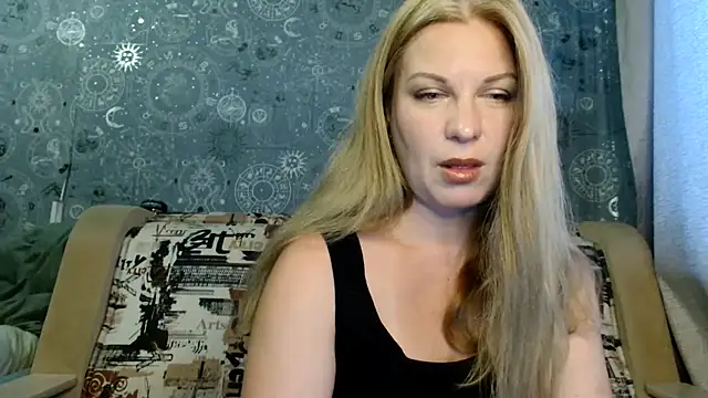 BlondeFox online show from July 23, 2026, 4:10 am