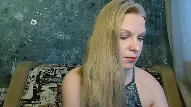 BlondeFox online show from June 10, 2026, 2:46 am