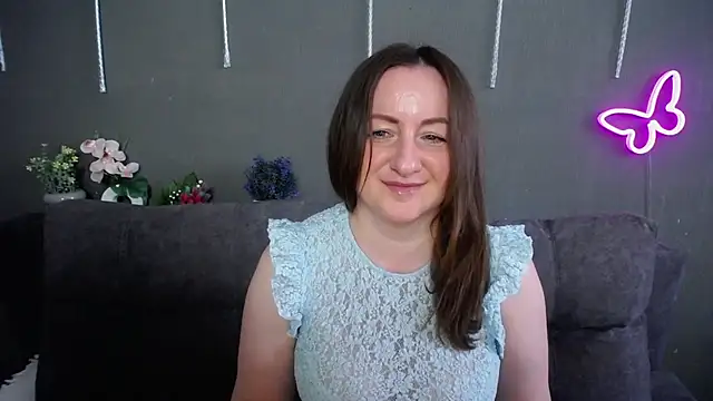 Snapshot of Abby_Taylorr chatting on May 3, 2026, 6:18 am Abby Taylorr online show from May 3, 2026, 6:18 am