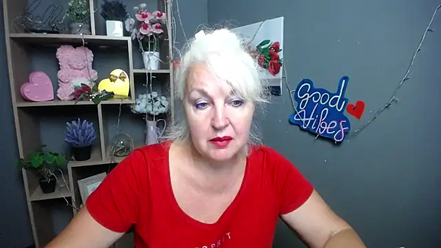 BlondyLeeBest online show from July 20, 2026, 6:21 pm