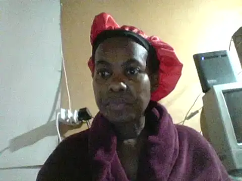 Snapshot of hairybushpussyxx1 chatting on December 6, 2024, 1:16 pm hairybushpussyxx1 online show from December 6, 2024, 1:16 pm