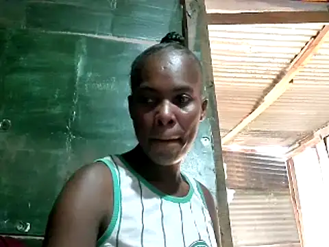 Snapshot of hairybushpussyxx1 chatting on January 3, 2025, 6:33 am hairybushpussyxx1 online show from January 3, 2025, 6:33 am