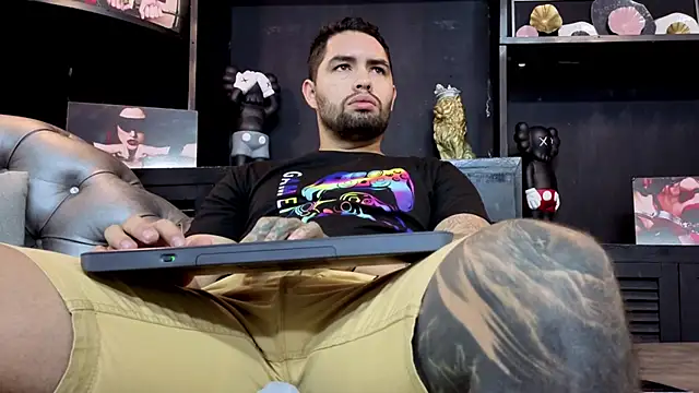 matteosantos online show from November 7, 2025, 10:20 am