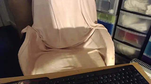 Snapshot of fulloferotic chatting on December 25, 2024, 8:50 pm fulloferotic online show from December 25, 2024, 8:50 pm