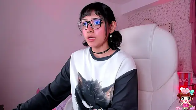 Snapshot of lucyycy chatting on February 26, 2025, 11:52 pm lucyycy online show from February 26, 2025, 11:52 pm