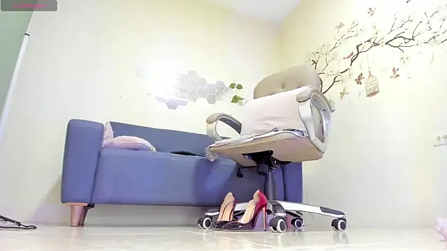 beatziedreams online show from April 15, 2026, 1:15 pm