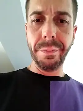 LoGaNfree88 online show from June 20, 2026, 2:22 pm