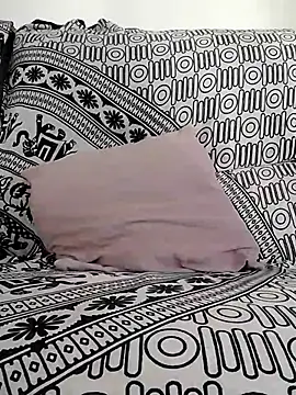 LoGaNfree88 online show from July 30, 2026, 8:13 am