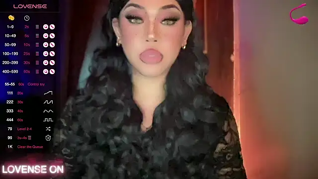 Snapshot of madam_agnes1 chatting on May 8, 2026, 2:10 pm madam agnes1 online show from May 8, 2026, 2:10 pm