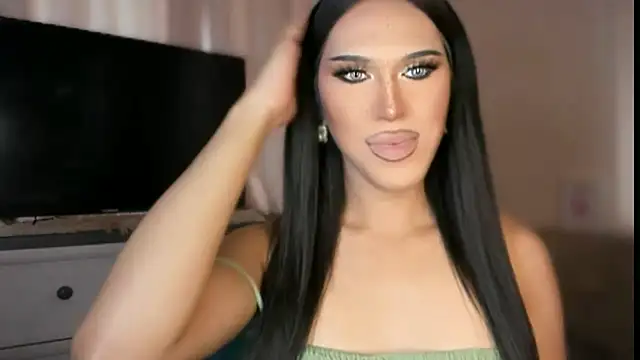 Ts glamxxxx online show from March 20, 2026, 4:02 am