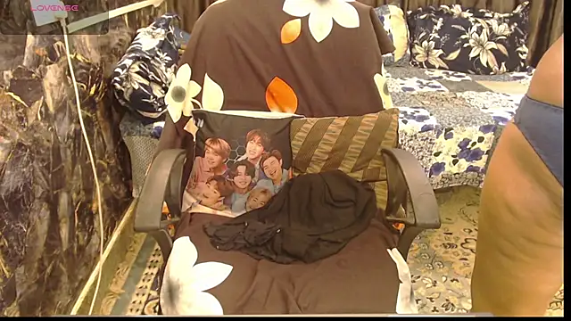 sexyrihana1 online show from October 29, 2025, 7:29 am