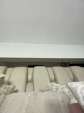 ALISSON FOXXX1 online show from April 17, 2026, 11:51 pm