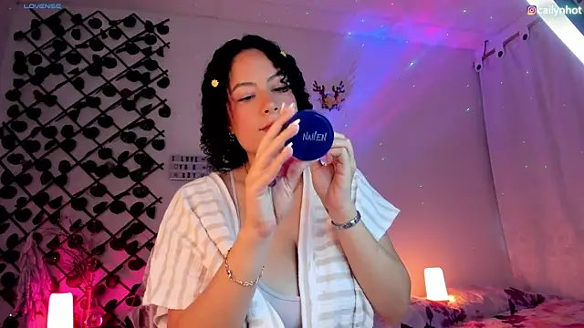 cailynhot online show from January 12, 2026, 10:47 pm