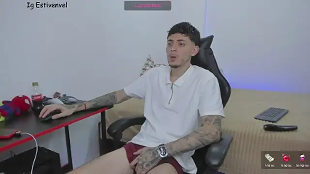 Snapshot of steve_latin chatting on March 1, 2026, 12:43 am steve latin online show from March 1, 2026, 12:43 am