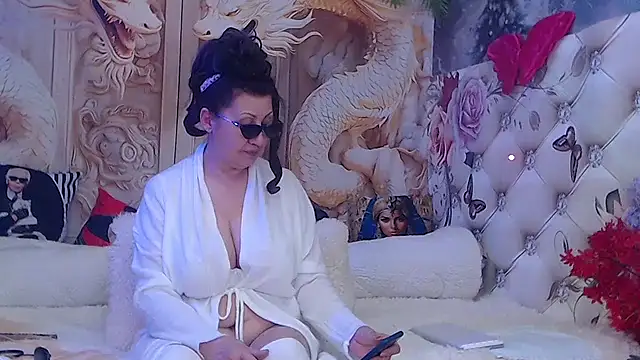 Snapshot of NightOrhideya chatting on February 1, 2026, 8:56 am NightOrhideya online show from February 1, 2026, 8:56 am