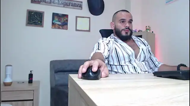 cowboyht online show from May 13, 2026, 10:33 am