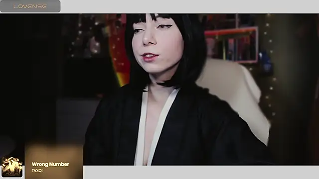 freya sunny online show from February 16, 2025, 5:26 am