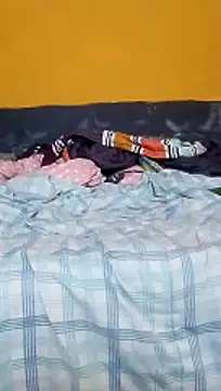 LULE37587001 online show from February 16, 2026, 2:59 pm