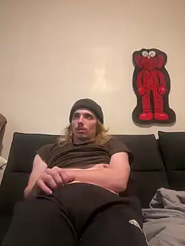 trippyski online show from January 3, 2025, 11:56 am