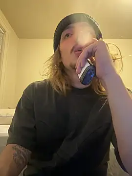 trippyski online show from February 11, 2025, 5:05 am