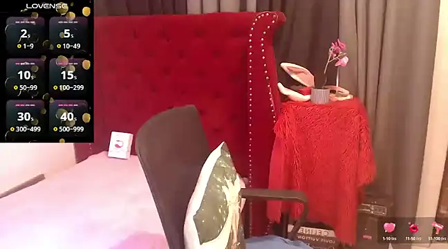 yourhotbella12 online show from January 3, 2025, 3:16 am