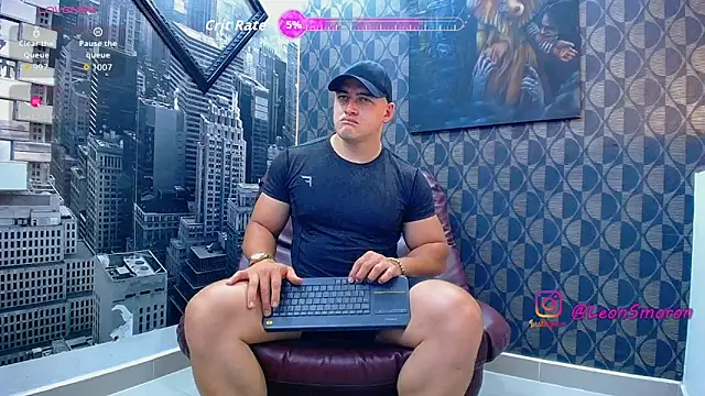 Leonsmoron online show from May 8, 2026, 3:54 am