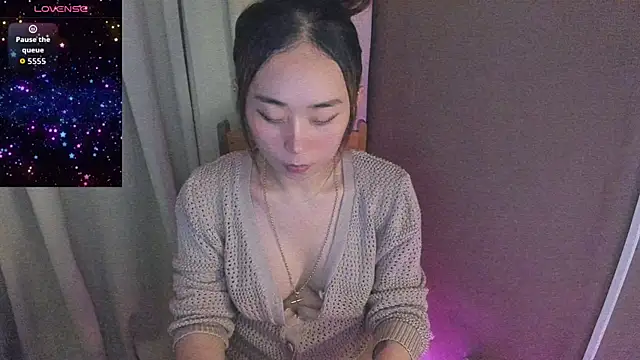 MissAyaCollins online show from November 13, 2025, 6:17 am