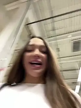 Snapshot of barbiehumpxxx chatting on February 12, 2026, 10:09 pm barbiehumpxxx online show from February 12, 2026, 10:09 pm