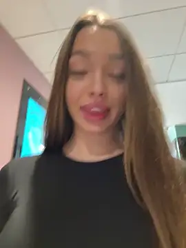 barbiehumpxxx online show from November 17, 2025, 7:29 pm