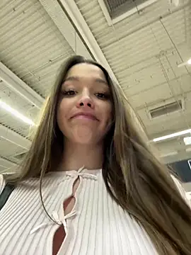 barbiehumpxxx online show from March 18, 2026, 10:54 pm