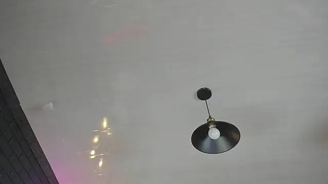 annie barozzi online show from November 9, 2025, 1:26 pm