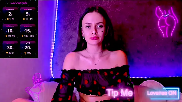 madina taher online show from February 24, 2026, 11:05 pm