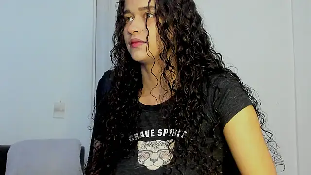 Snapshot of katrhin_66 chatting on November 7, 2025, 6:12 pm katrhin 66 online show from November 7, 2025, 6:12 pm