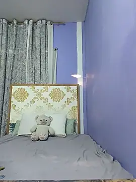 lady kim boner online show from April 9, 2026, 10:05 pm